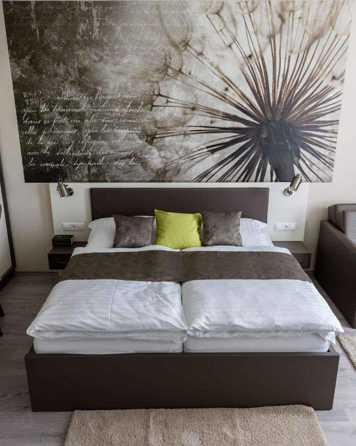 Fonix Apartman Lenti Exteriör bild